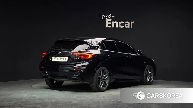 Infiniti Q30 id 3754504 из Кореи 12