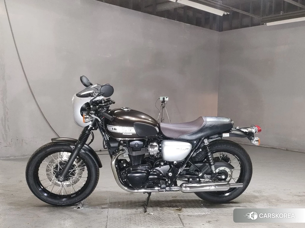 Проданный Kawasaki W800 CAFE 2019 из Японии, фото 2