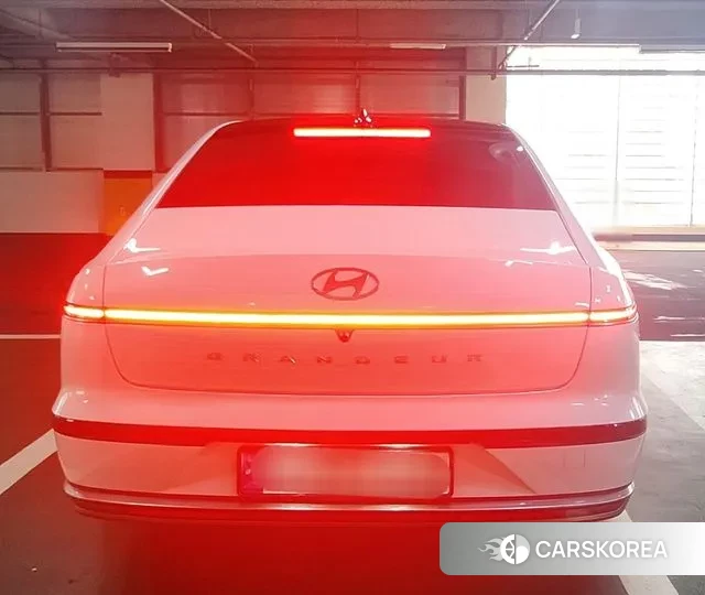 Hyundai Grandeur (GN7) id 3316789 из Кореи 12