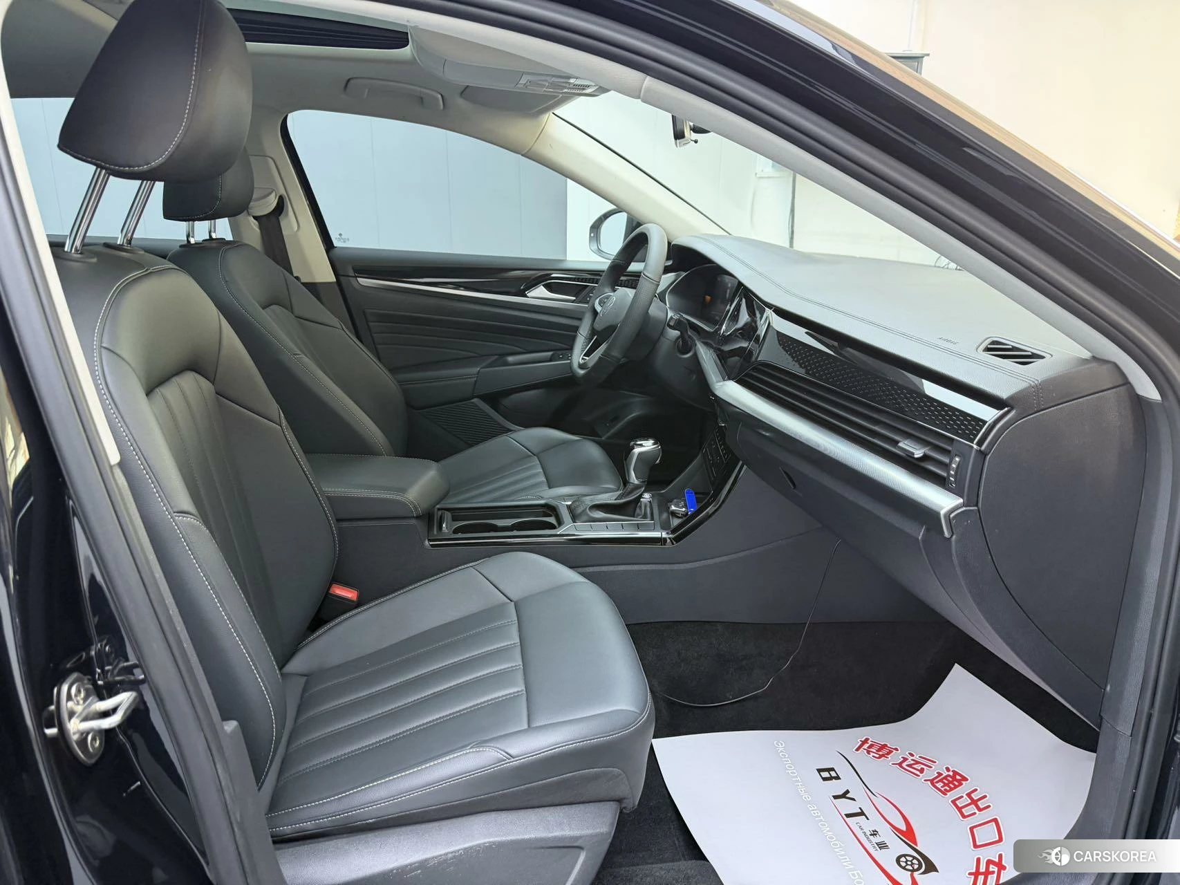 Volkswagen Passat 2021 Черный из Китая, фото 4