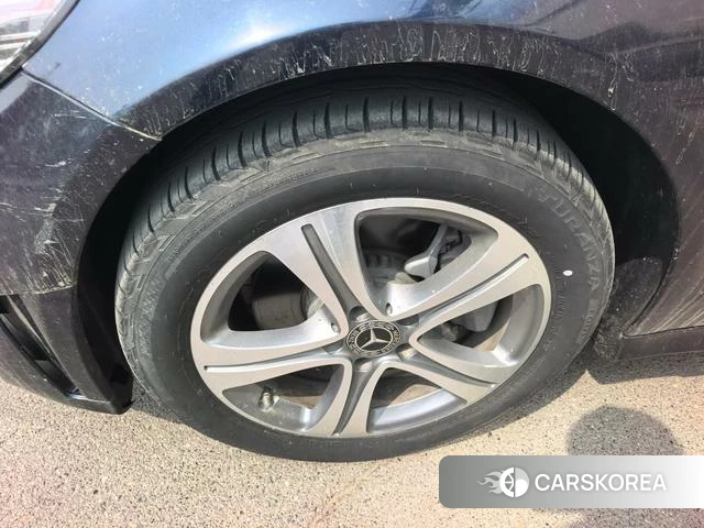 Mercedes-Benz Class C id 4205737 из Китая 2