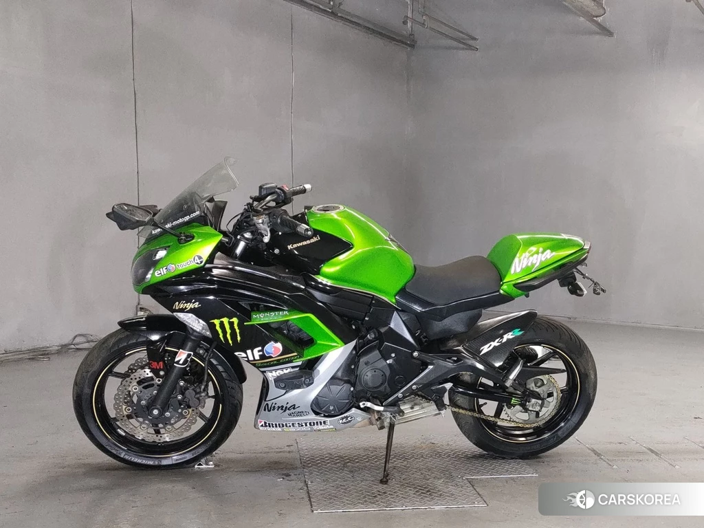 Проданный Kawasaki NINJA 400 2014 из Японии