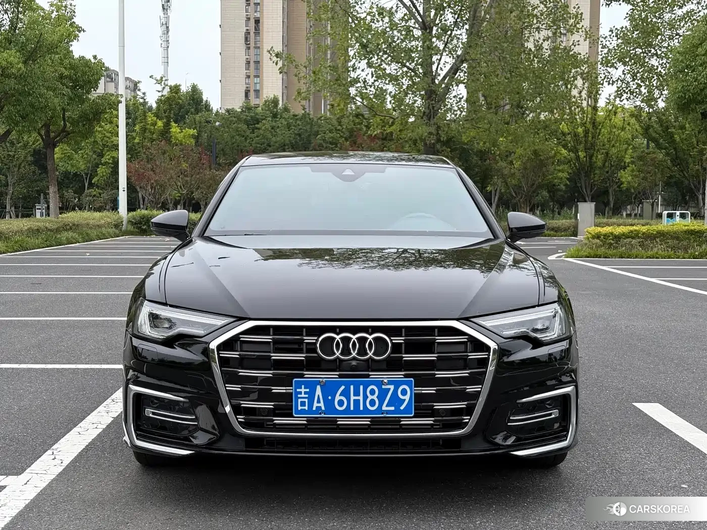 Audi A6L id 4629151 из Китая 9
