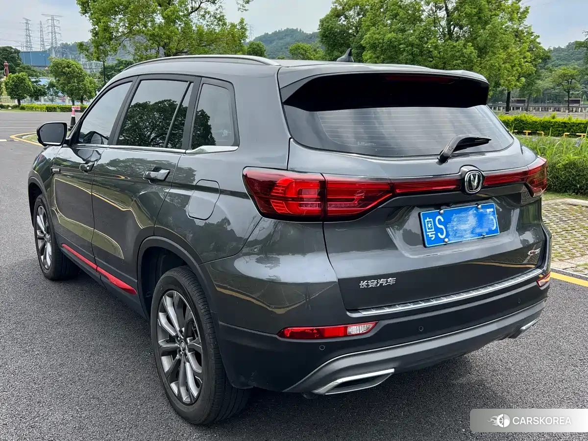 Chang'an CS75 2023 Silver/gray из Китая, фото 2