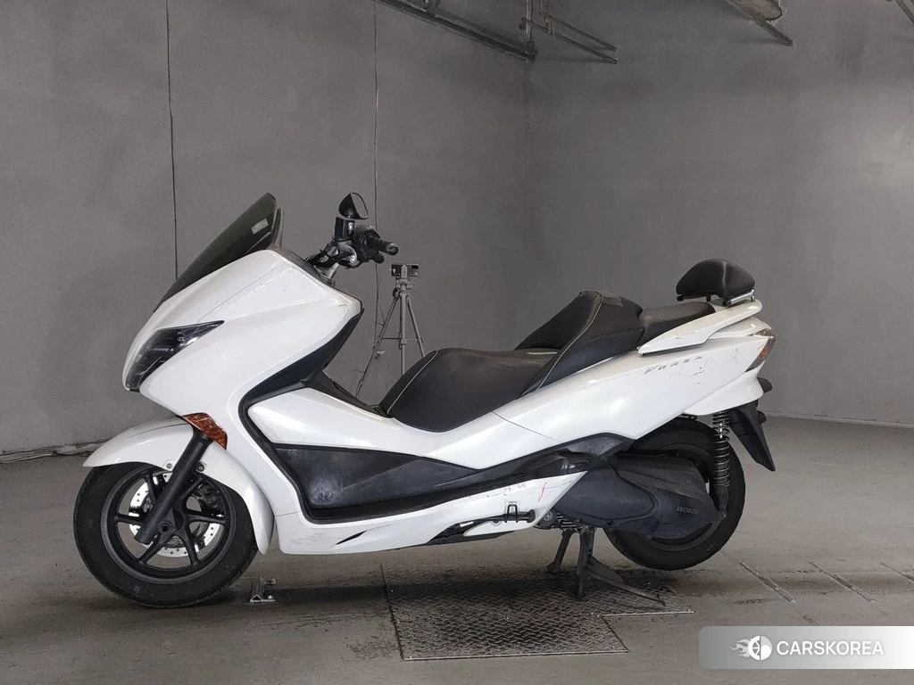Проданный Honda FORZA Z 2012 из Японии, фото 2