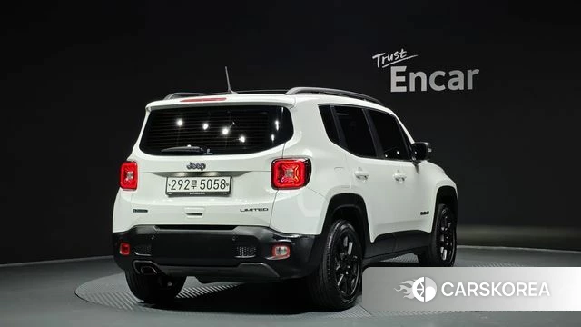 Jeep Renegade id 3942362 из Кореи 12