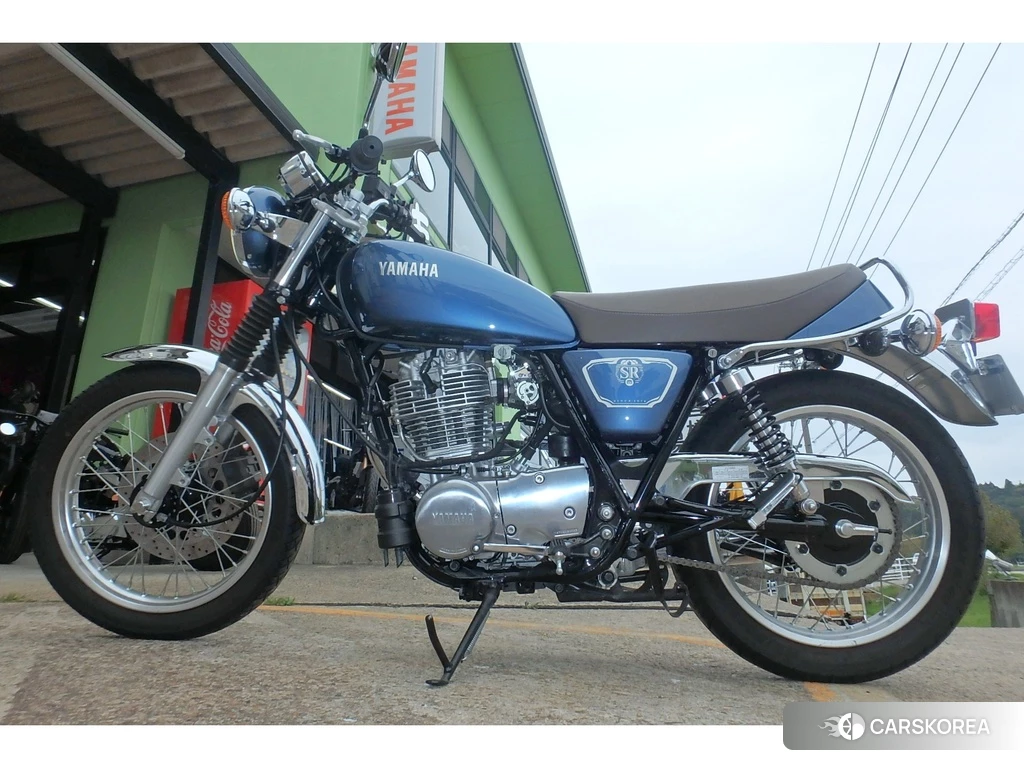Проданный Yamaha SR 400 2020 из Японии, фото 2