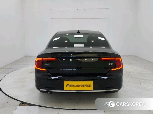 Volvo S90 id 4208919 из Китая 12