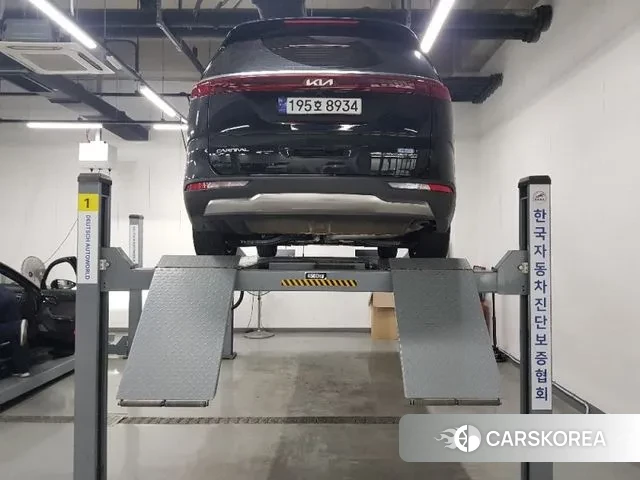 Kia Carnival 4th generation 2023 Черный из Кореи, фото 2