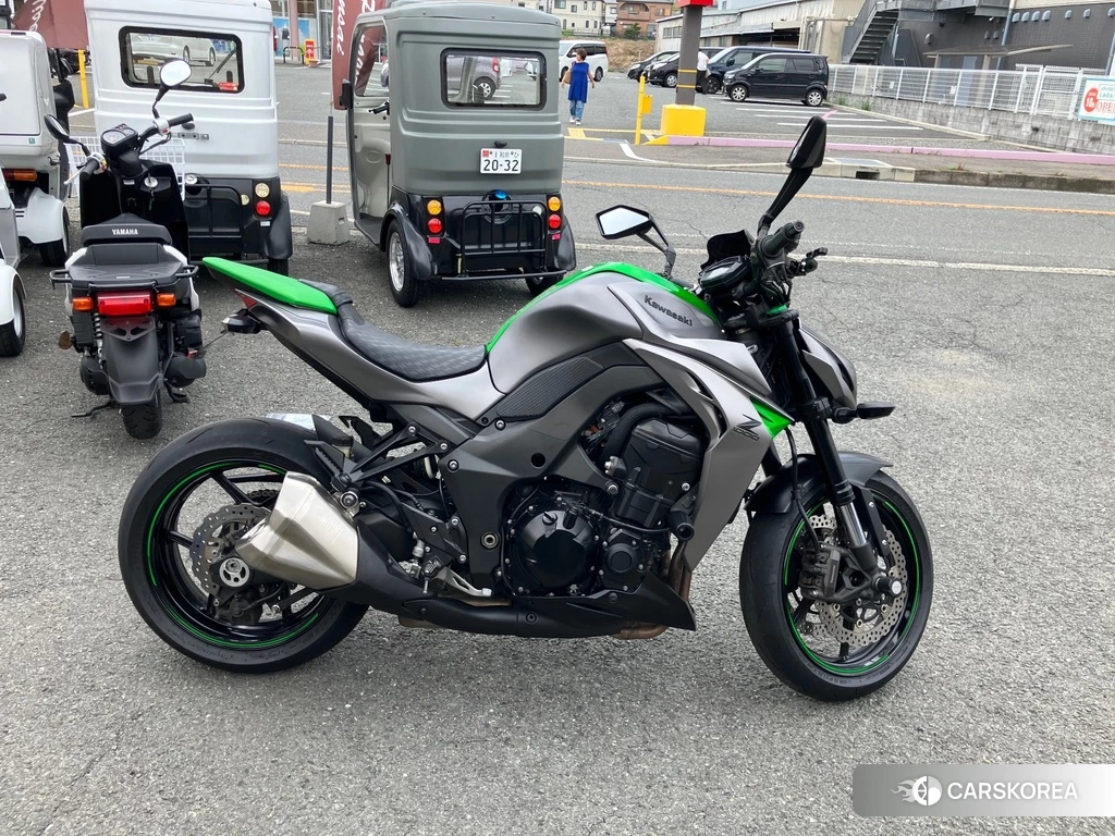 Проданный Kawasaki Z1000 2016 из Японии, фото 2