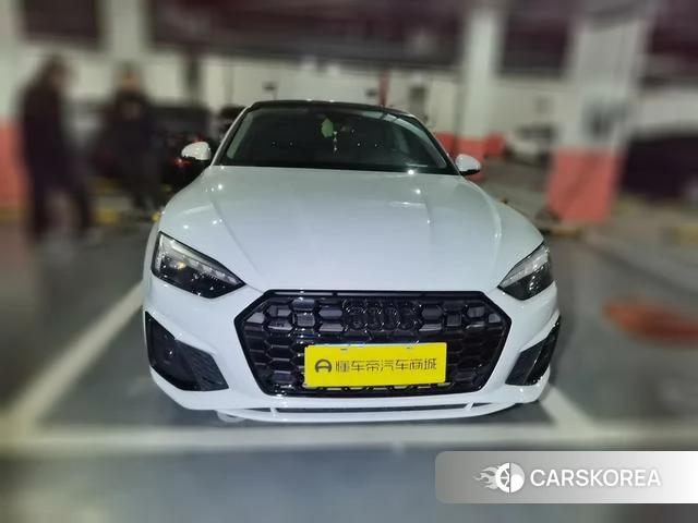 Audi A5 2023 Белый из Китая, фото 2
