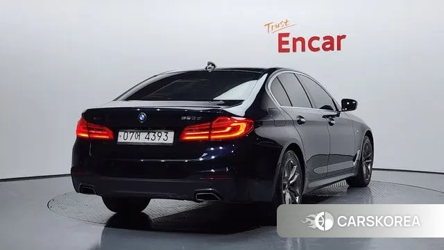 BMW 5 Series (G30) id 3578839 из Кореи 12