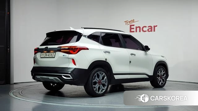Kia Seltos id 4625639 из Кореи 12