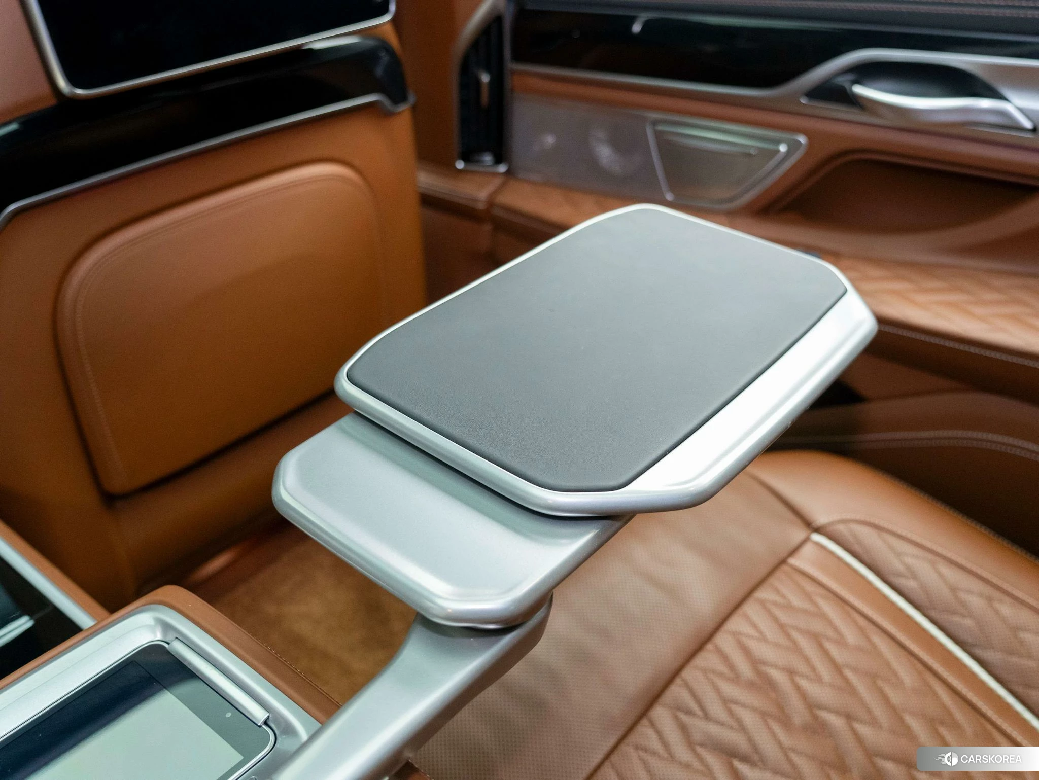 BMW 7 series id 4473820 из Китая 12