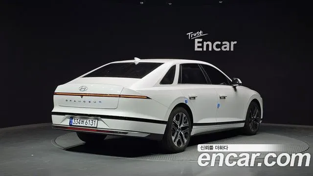 Hyundai Grandeur (GN7) id 2739805 из Кореи 12