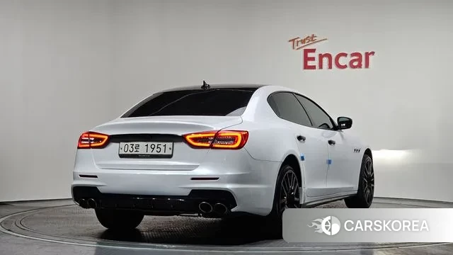 Maserati Quattroporte id 3631728 из Кореи 12