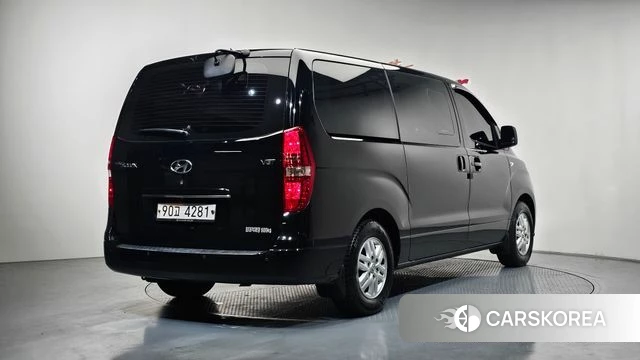 Hyundai The New Grand Starex id 3843976 из Кореи 12