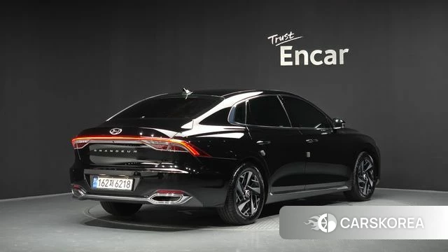 Hyundai The New Grandeur IG Hybrid id 4490229 из Кореи 12