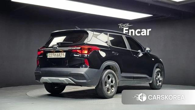 Kia Seltos id 4727615 из Кореи 12