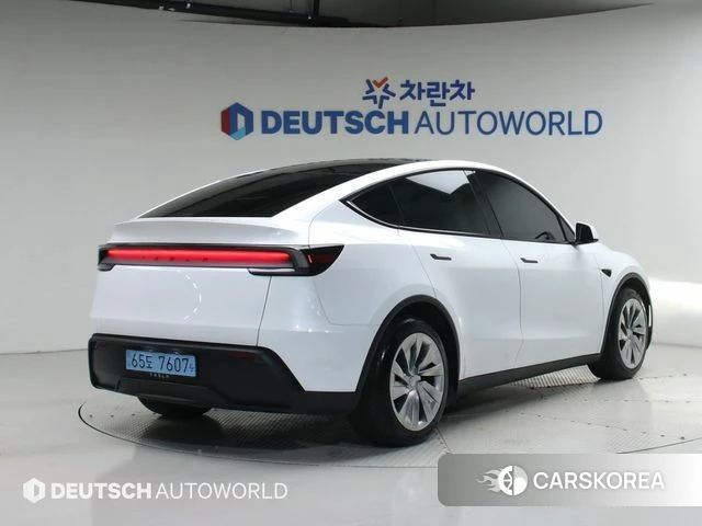 Tesla Model Y id 4427139 из Кореи 12
