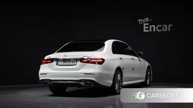 Mercedes-Benz E-Class W213 id 3448721 из Кореи 12