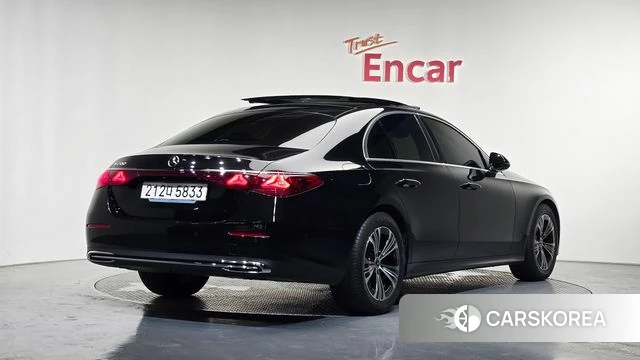 Mercedes-Benz E-Class W214 id 4612366 из Кореи 12