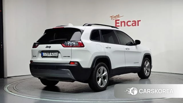 Jeep Cherokee (KL) id 4561257 из Кореи 12