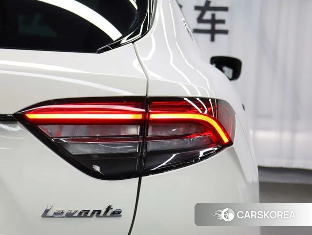 Maserati Levante id 4211545 из Китая 12