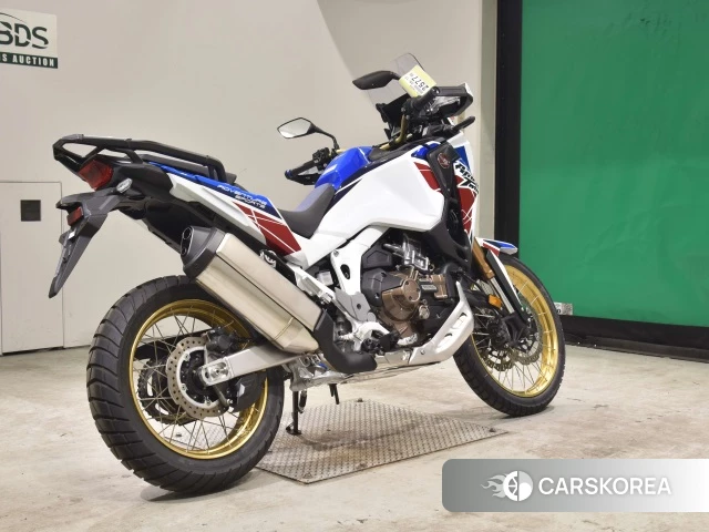 Проданный Honda CRF1100L AFRICA TWIN DCT 2023 из Японии