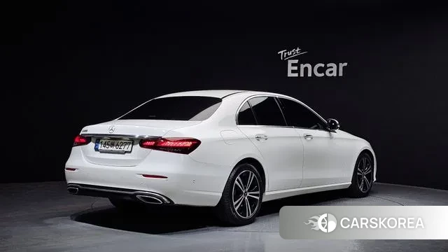 Mercedes-Benz E-Class W213 id 3708307 из Кореи 12