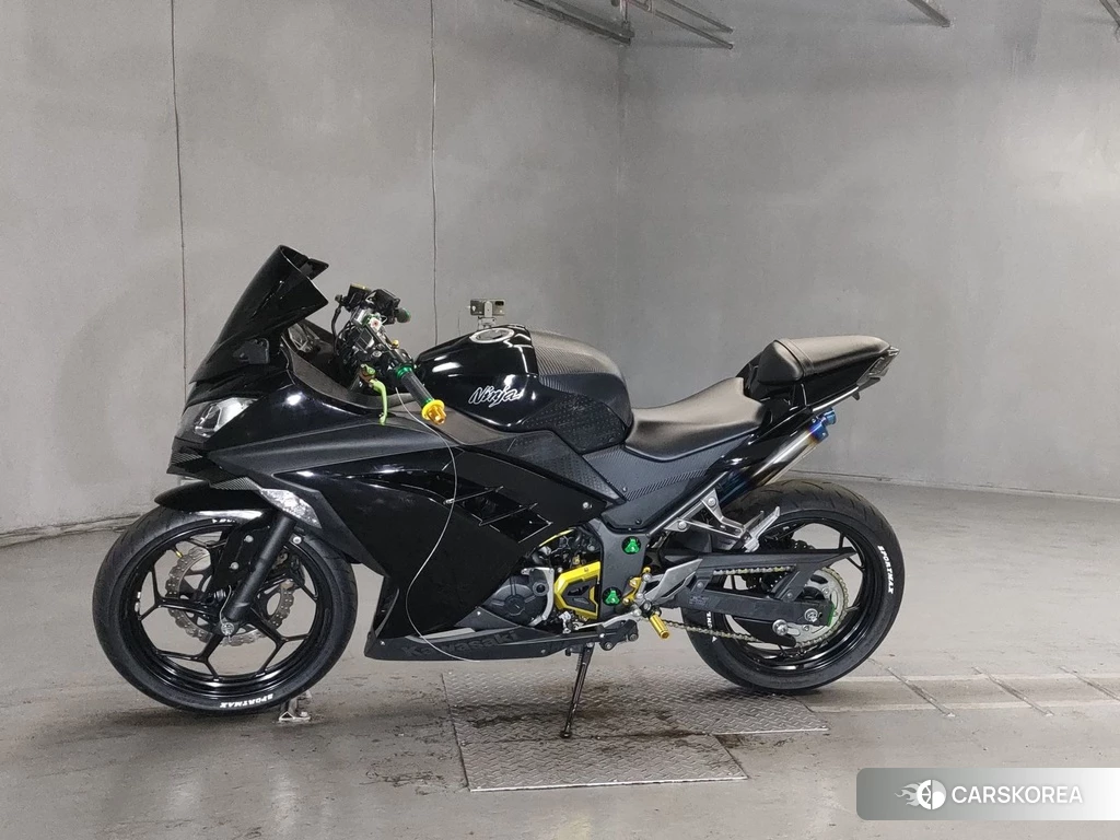 Проданный Kawasaki NINJA 250 2014 из Японии, фото 2
