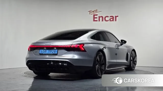 Audi e-Tron GT id 3625615 из Кореи 12