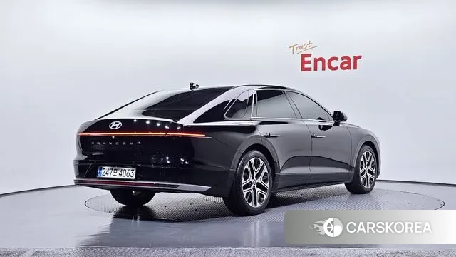 Hyundai Grandeur Hybrid (GN7) id 3571606 из Кореи 12