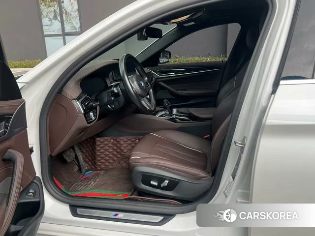 BMW 5 series id 4260571 из Китая 8