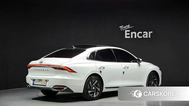 Hyundai The New Grandeur IG Hybrid id 4343996 из Кореи 12
