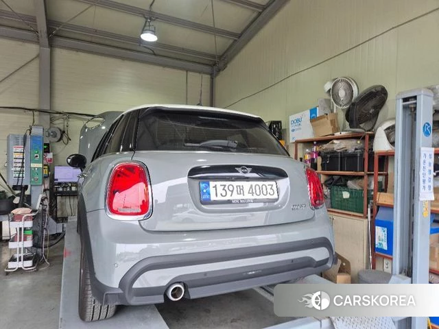 Mini Cooper 2022 Серебристо-серый из Кореи, фото 2