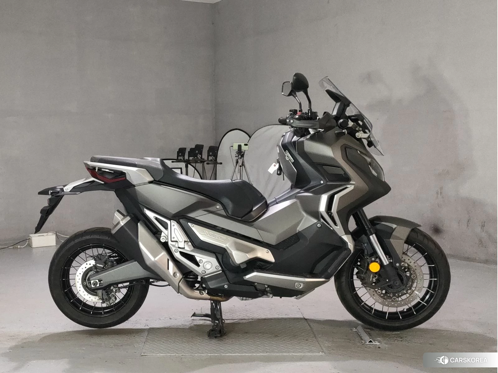 Проданный Honda X-ADV 750 id 4206096 из Японии, фото 3