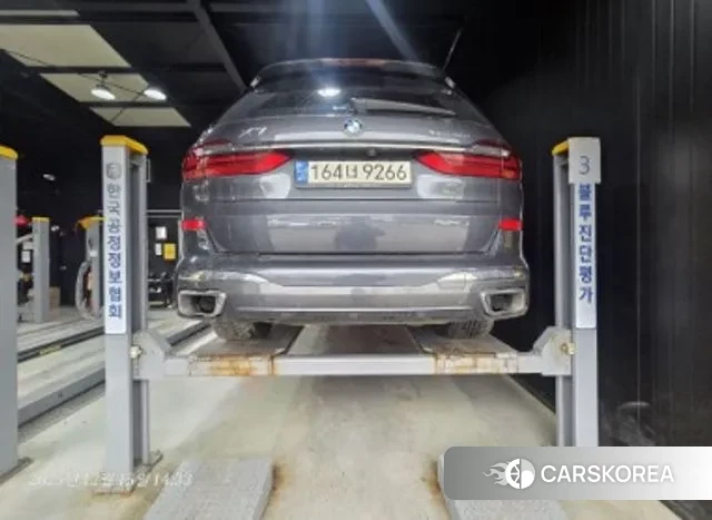 BMW X7 (G07) 2021 Серый из Кореи, фото 2