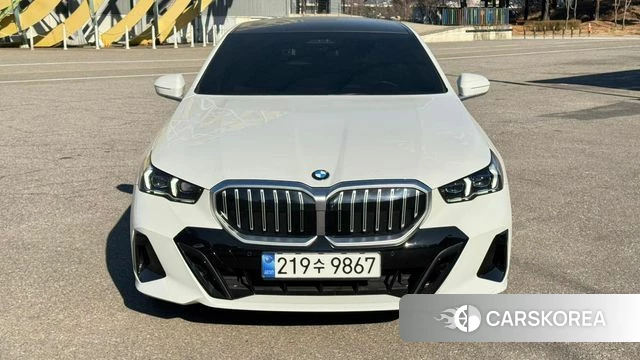 BMW 5 Series (G60) id 4462628 из Кореи 12
