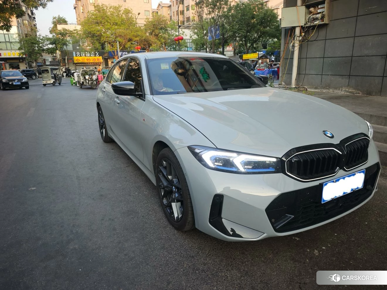 BMW 3 series 2024 Темно-серый из Китая, фото 3