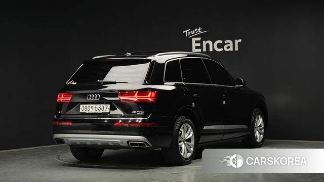 Audi Q7 (4M) id 3905318 из Кореи 12