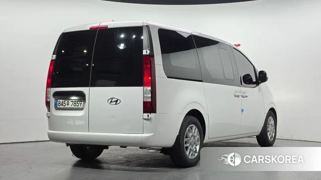 Hyundai Staria id 4383056 из Кореи 12