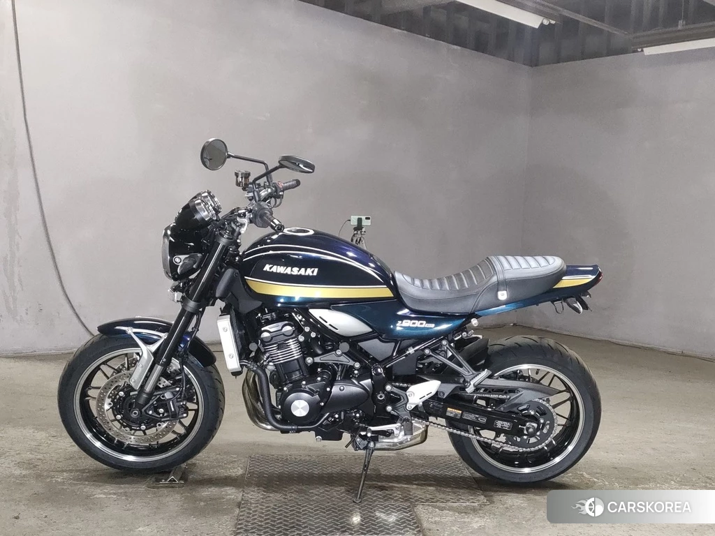Проданный Kawasaki Z900RS 2022 из Японии, фото 2