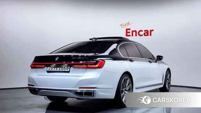 BMW 7 Series (G11) id 3713409 из Кореи 12