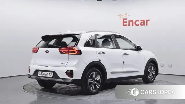 Kia The New Niro id 3697774 из Кореи 12