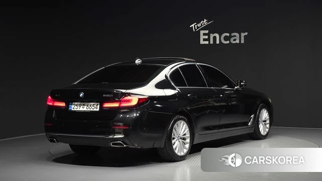 BMW 5 Series (G30) id 4495211 из Кореи 12