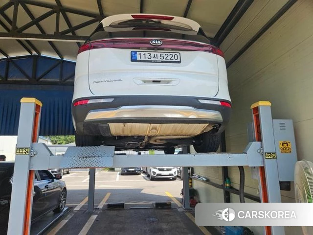 Kia Carnival 4th generation 2020 Белый из Кореи, фото 2