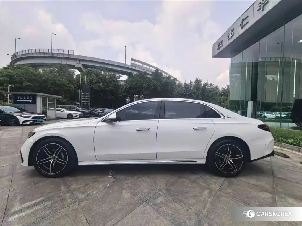Mercedes-Benz E-Class id 4553940 из Китая 10