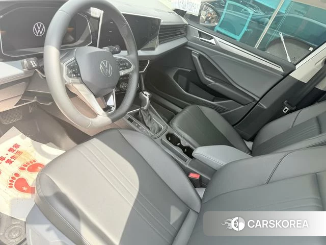 Volkswagen Sagitar 2024 Белый из Китая, фото 4
