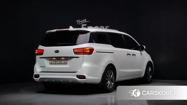 Kia The New Carnival id 3526263 из Кореи 12